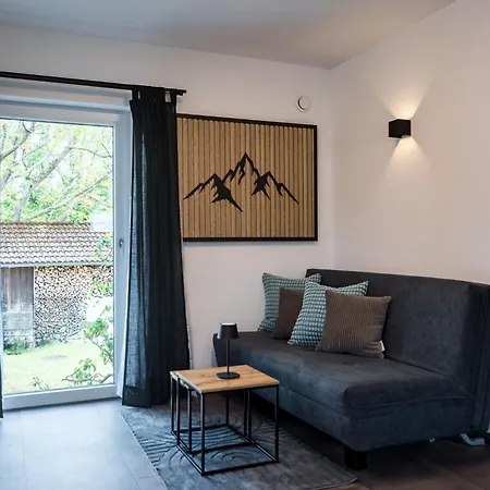 M3 Apartment *